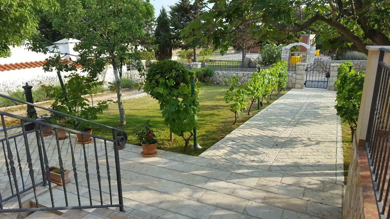 Holiday House Lavanda Vrsi Prázdninový dům